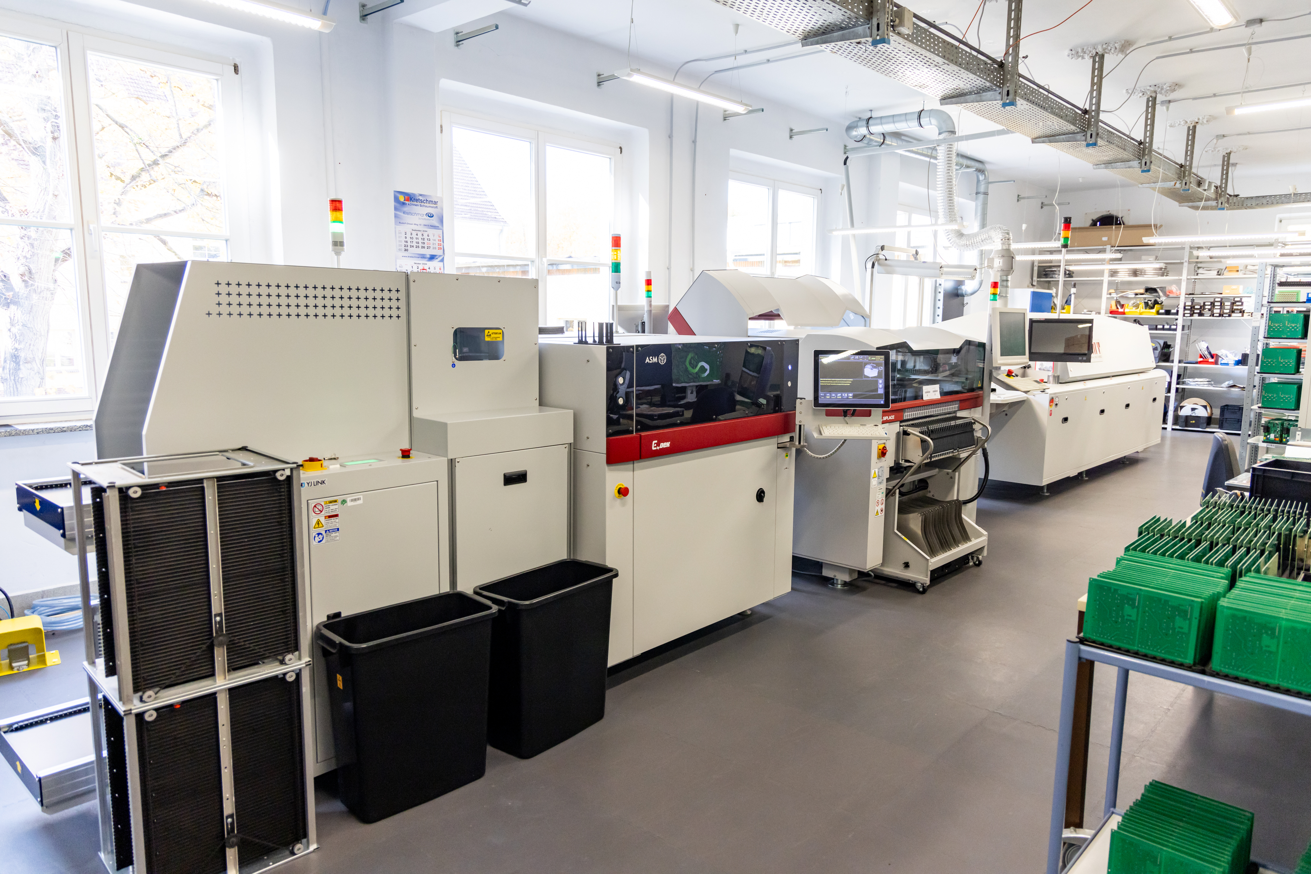 SMD-Bestückung mit modernster Fertigungstechnik